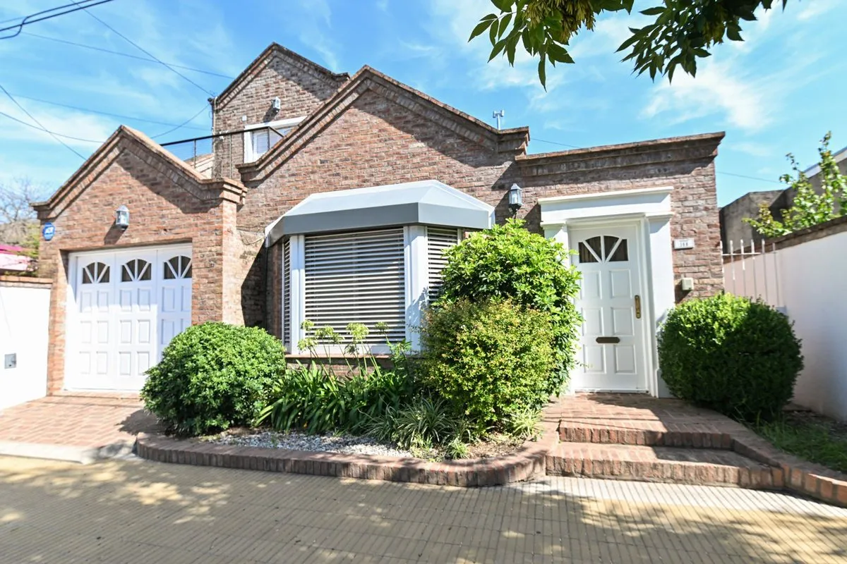 Casa en Pueyrredón 100