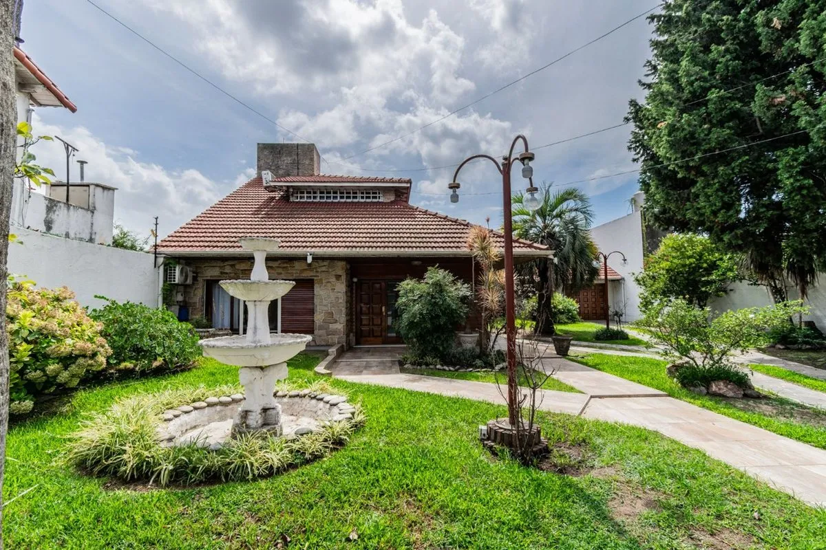 Casa en Ayolas 3100
