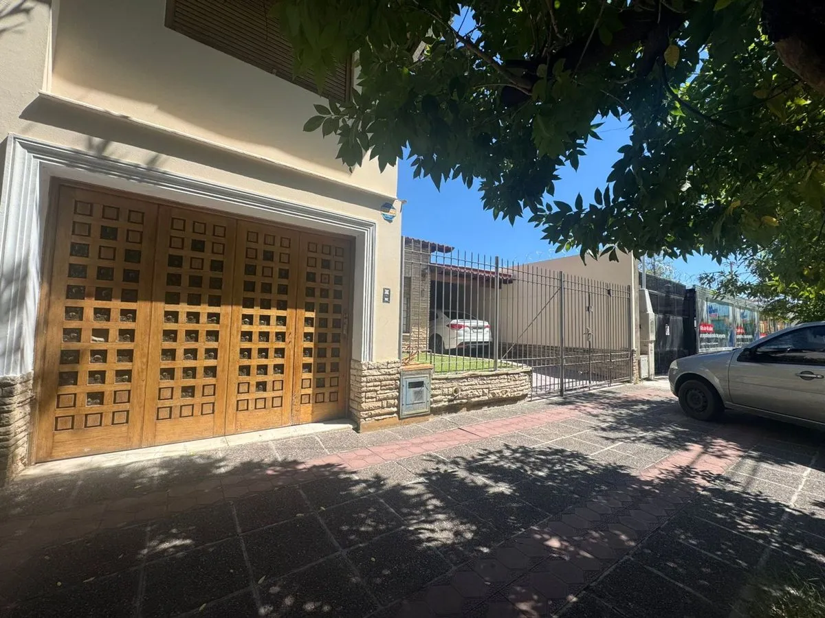 Casa en Juan José Castelli 0
