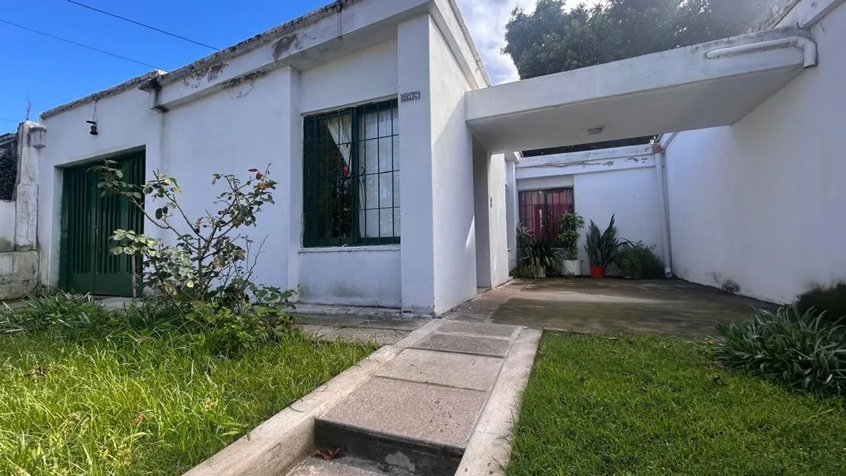 Casa en Pastor Taboada 900