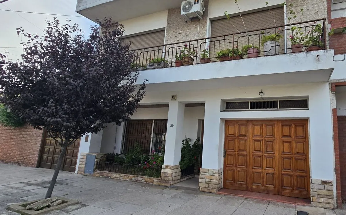 Casa en Rondeau 1400