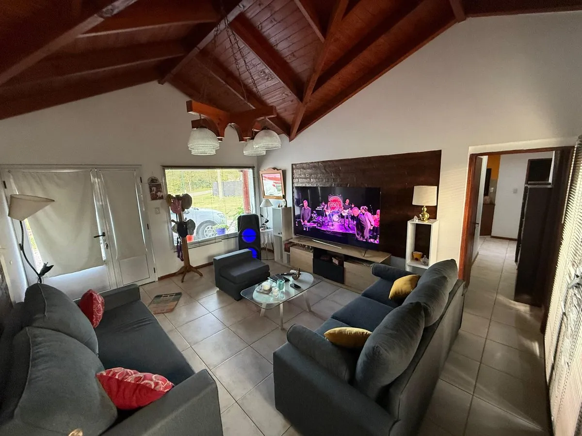 Casa en Ruta Nacional 229 100