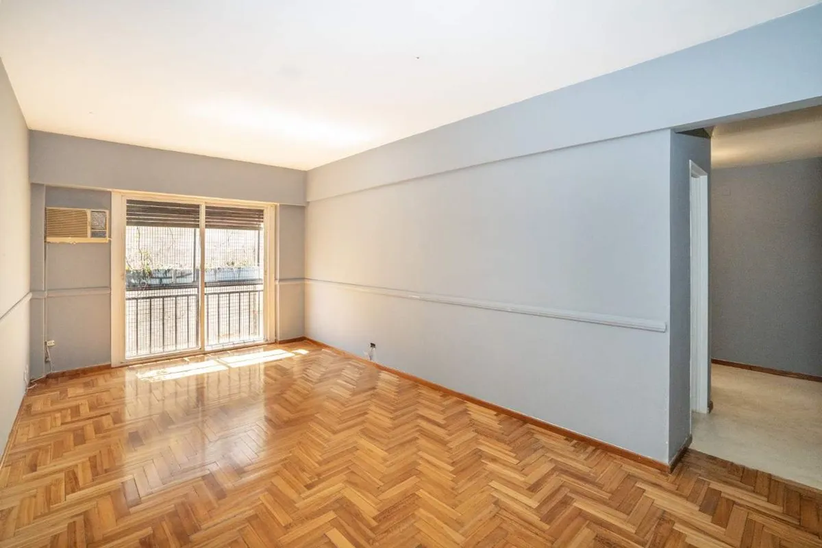 Departamento en Conde 700