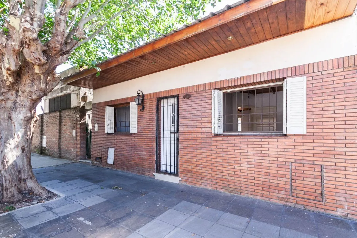 Casa en Vicente López 1100