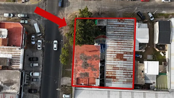 Industria en Rodolfo López 2500