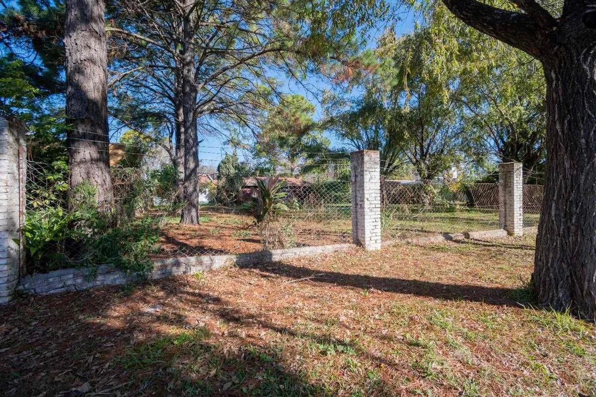 Lote en Hungría 1300