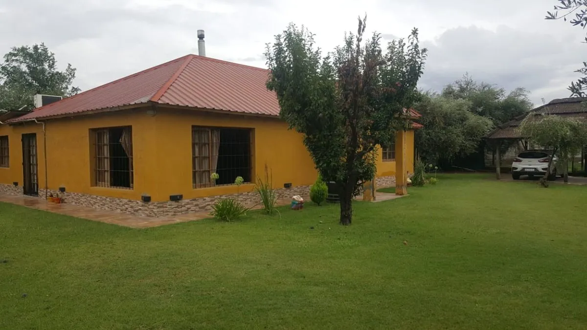 Casa en Nicolás Serpa 4300