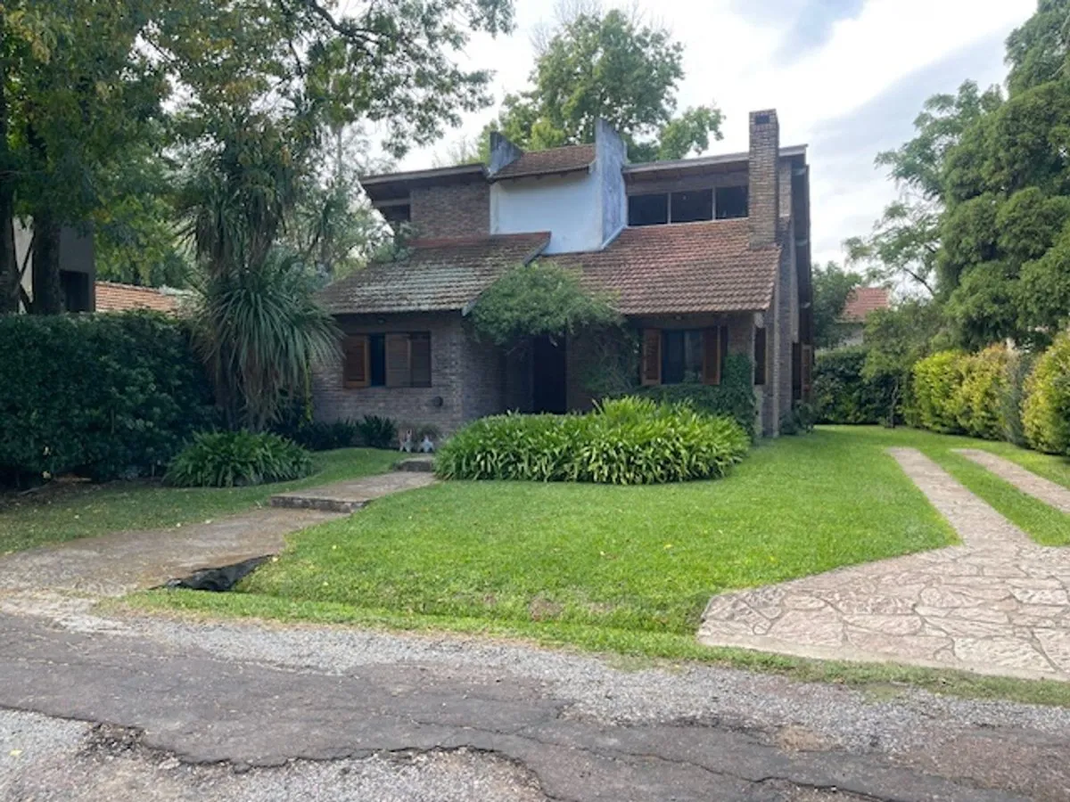 Casa en Saravi S/n Country Club los Troncos la Lonja Pilar 0