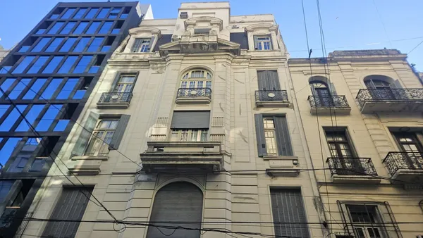 Departamento en Viamonte 1600