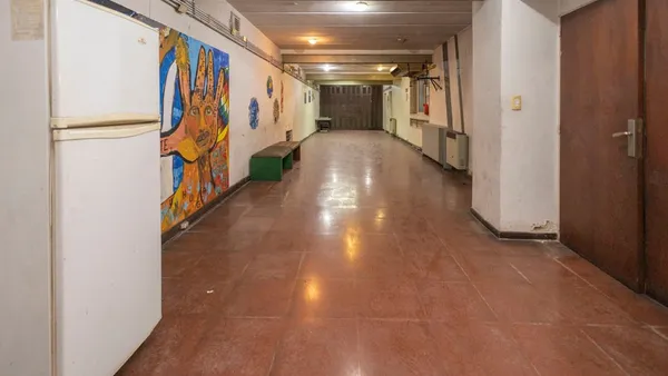 Local Comercial en Brasil 400