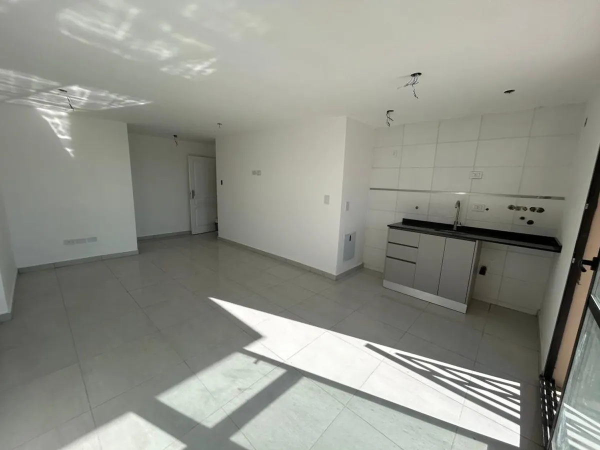 Departamento en Balcarce 3400