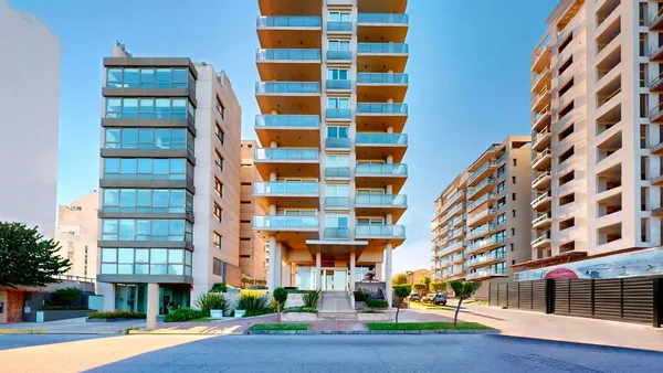 Departamento en Leandro N. Alem 4600