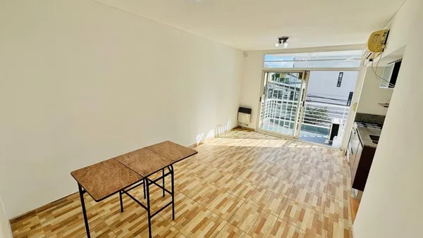 Departamento en Llavallol 2600
