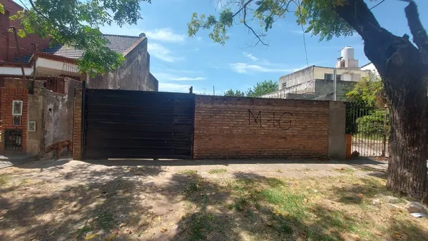 Casa en Fray Mamerto Esquiú 1100