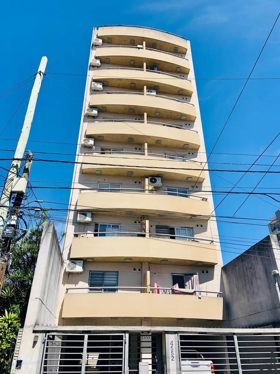 Departamento en Mariano Moreno 4500