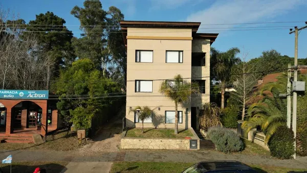 Departamento en Avenida Espora 900