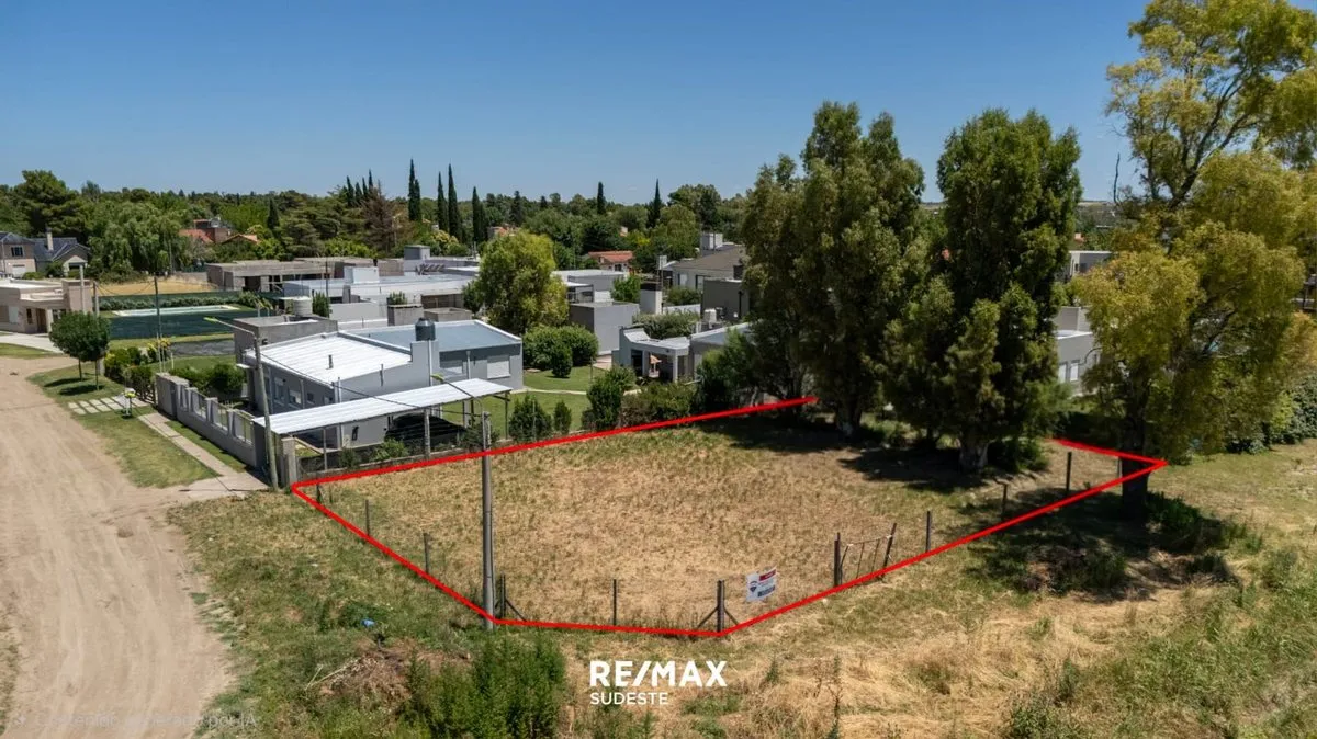 Lote en Llanquetruz y Av. Raúl Alfonsín (ex Circunvalación) S/N