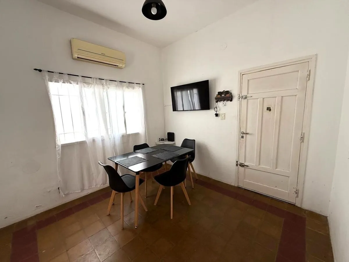 Casa en Cornelio Saavedra 200