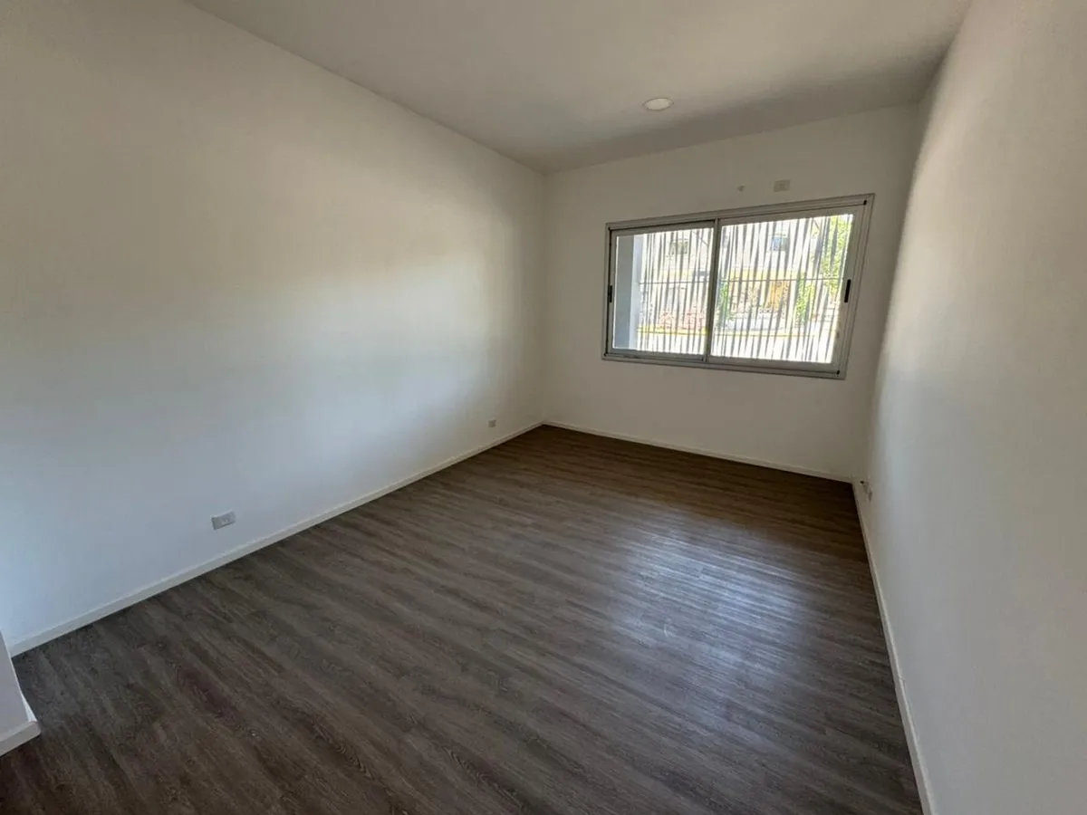 Departamento en Tomás A. Le Bretón 4200