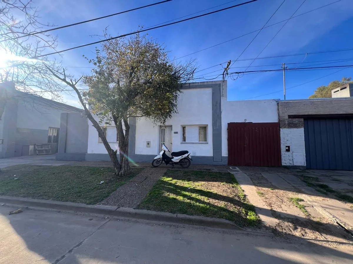 Casa en Balcarce 1600