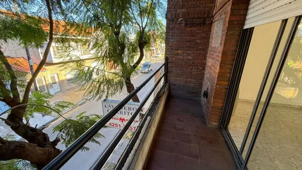 Departamento en Cerrito 1000