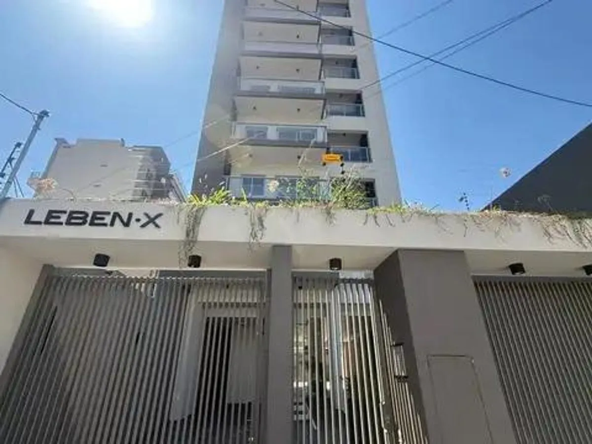 Departamento en San Martín 1000