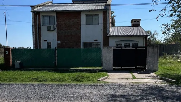 Casa en Las Libertades 400