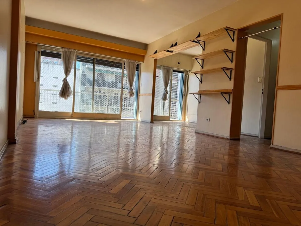 Departamento en Avenida José María Moreno 200
