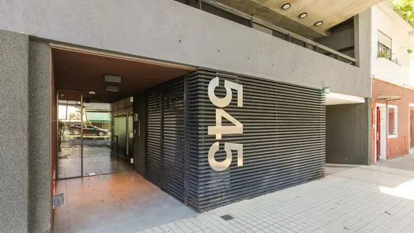 Departamento en Avenida Larrazábal 500