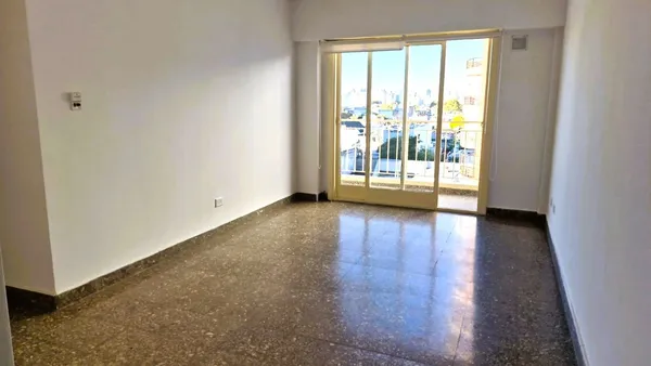 Departamento en Muñiz 600