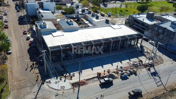 Local Comercial en Rio Senguer 1800