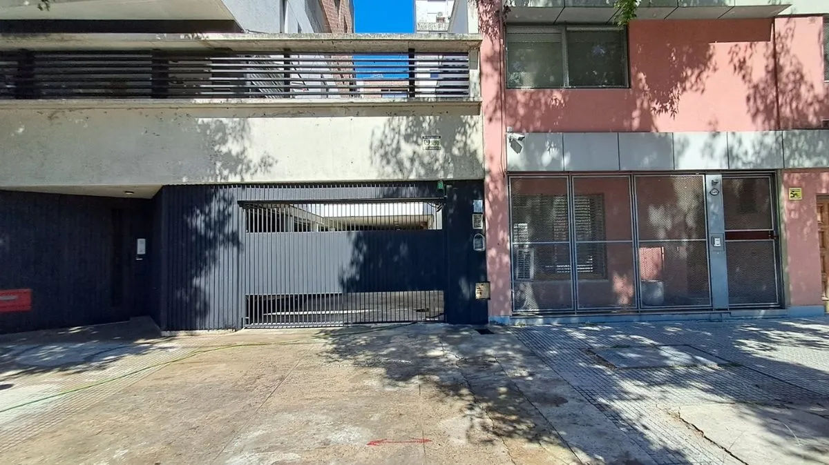 Cochera en Avenida Chorroarín 1300