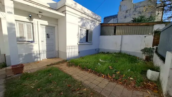 Lote en Abdón García 4500