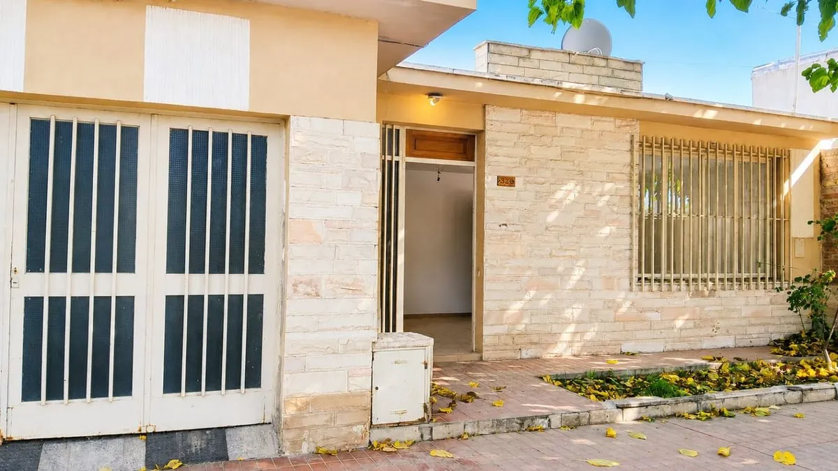 Casa en Las Retamas 300