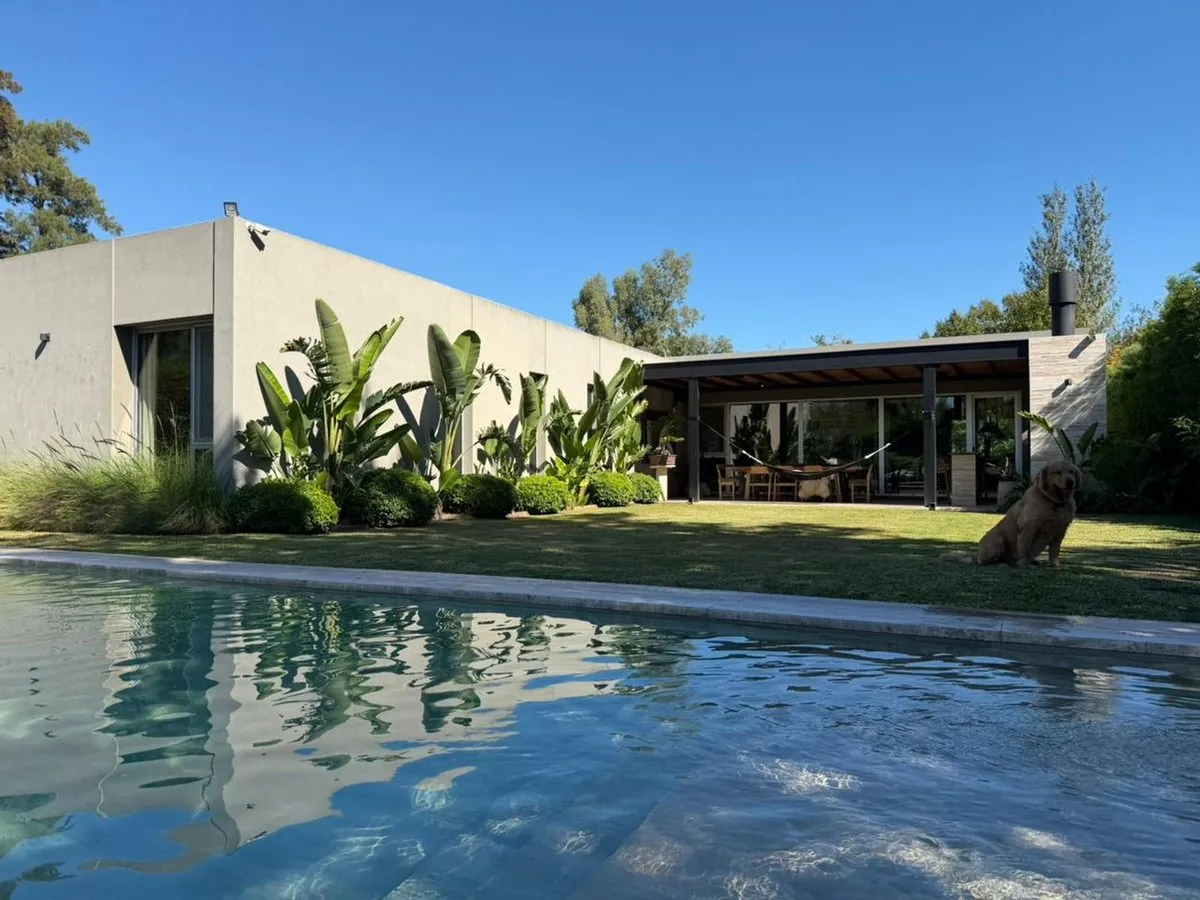 Casa en Guido 1700