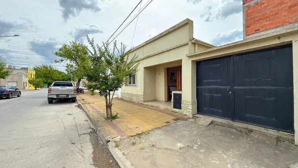 Casa en Arana 1700