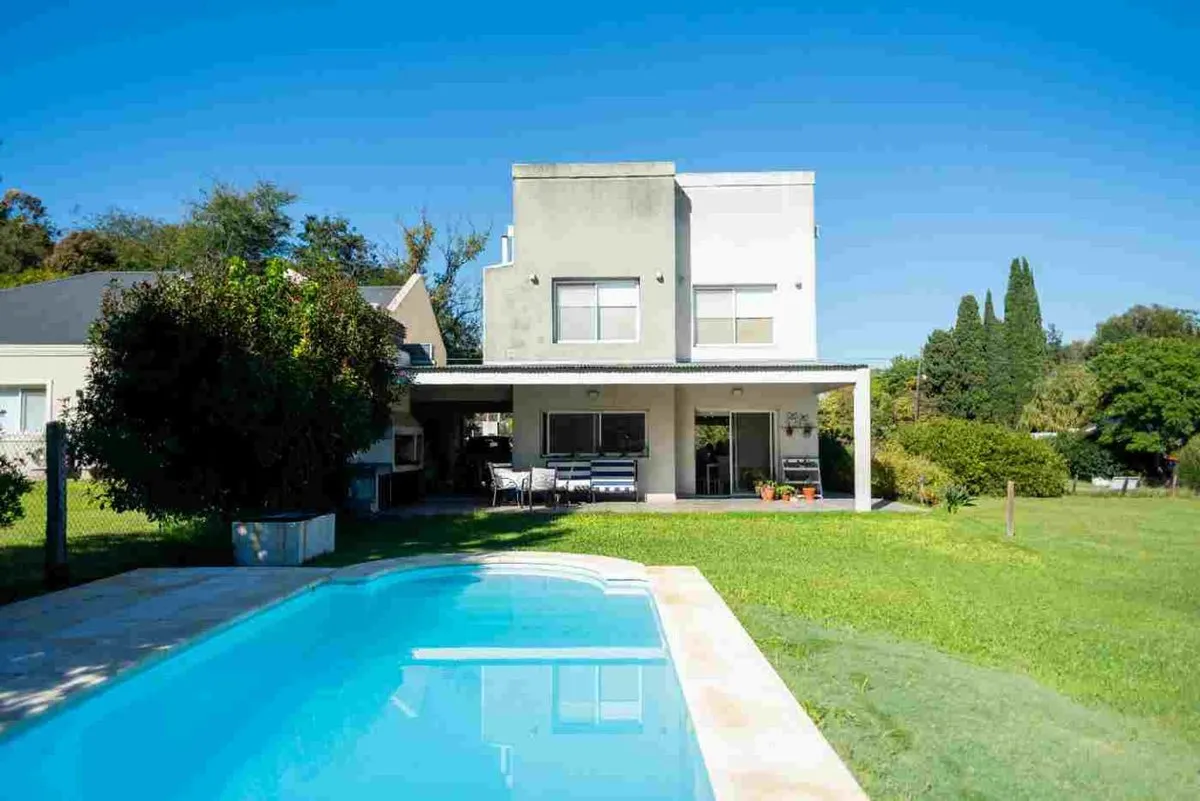Casa en Calle 129 B 6300