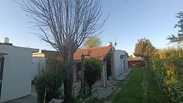Casa en Los Chañares 1500