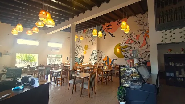 Local Comercial en Sarmiento 1500