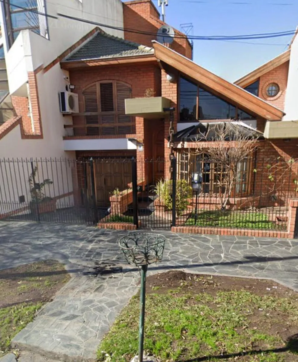 Casa en Alberto Lartigau 400