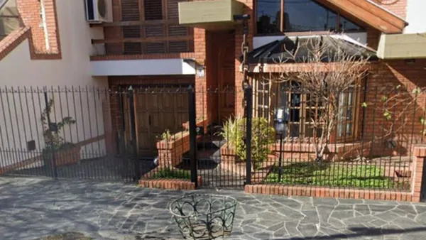 Casa en Alberto Lartigau 400