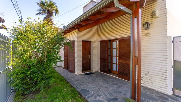 Casa en Espeche 900