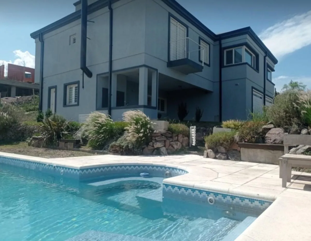 Casa en Lote 346 Mza 207 200
