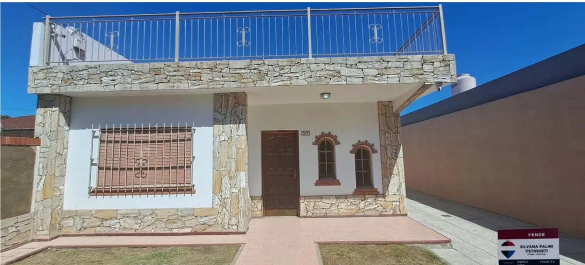 Casa en Rolland 1300