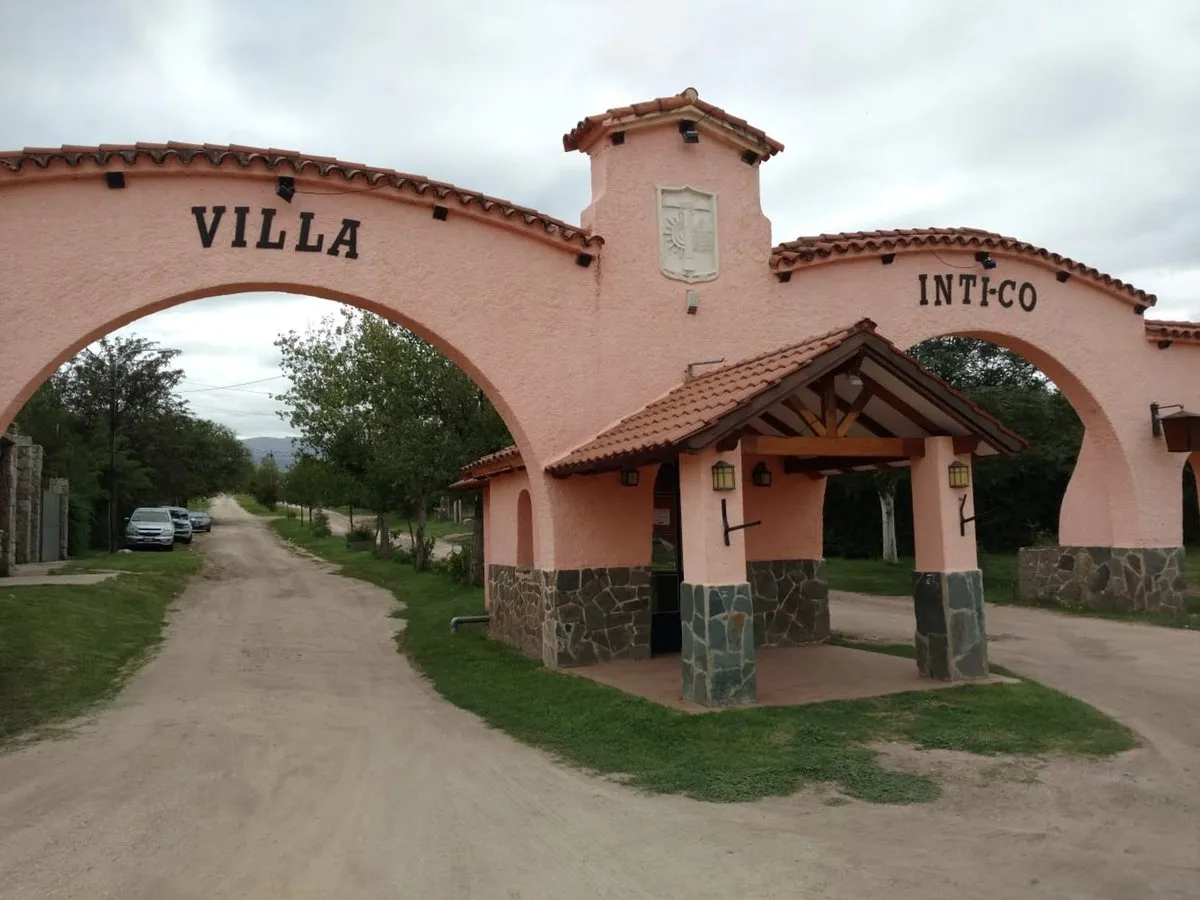 Casa en Nono Blvd los Tilos Villa Inti-co 100