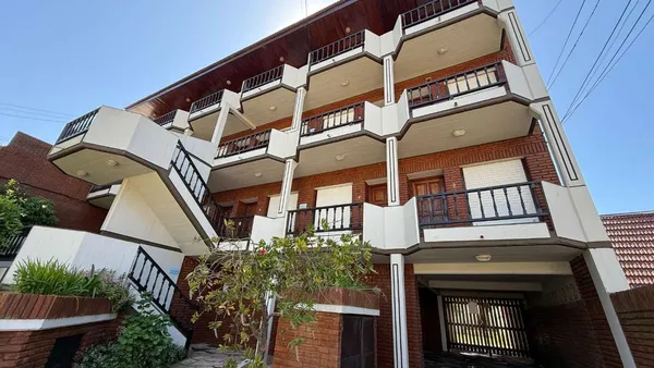 Departamento en Avenida 1 1400