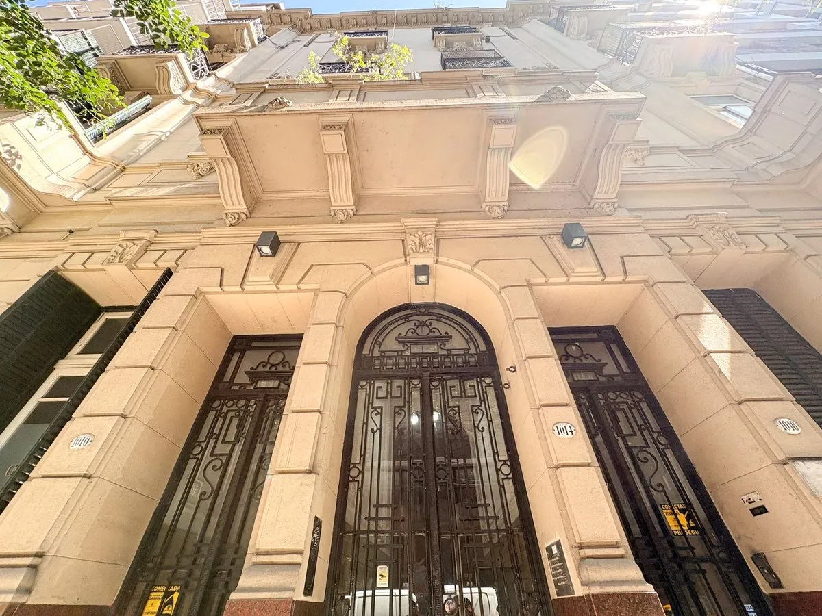 P H en Junín 1000