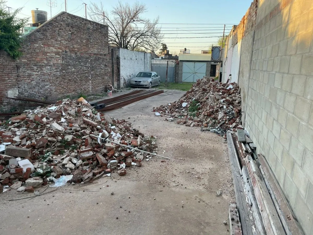 Lote en Derqui 1900