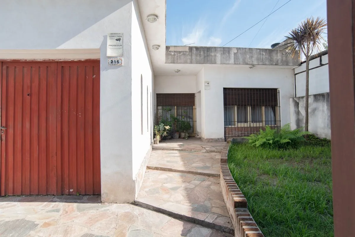 Casa en Bocayuba 200