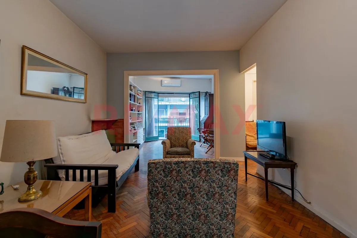 Departamento en Charcas 2800
